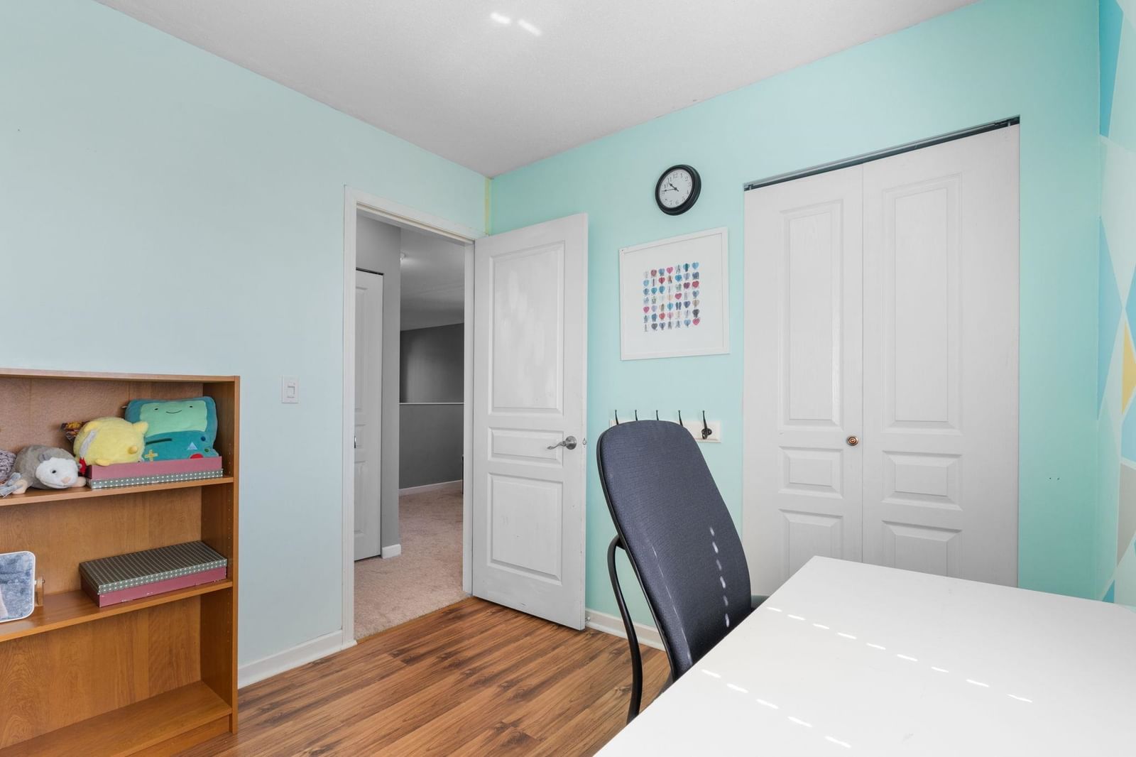 Listing Image 19