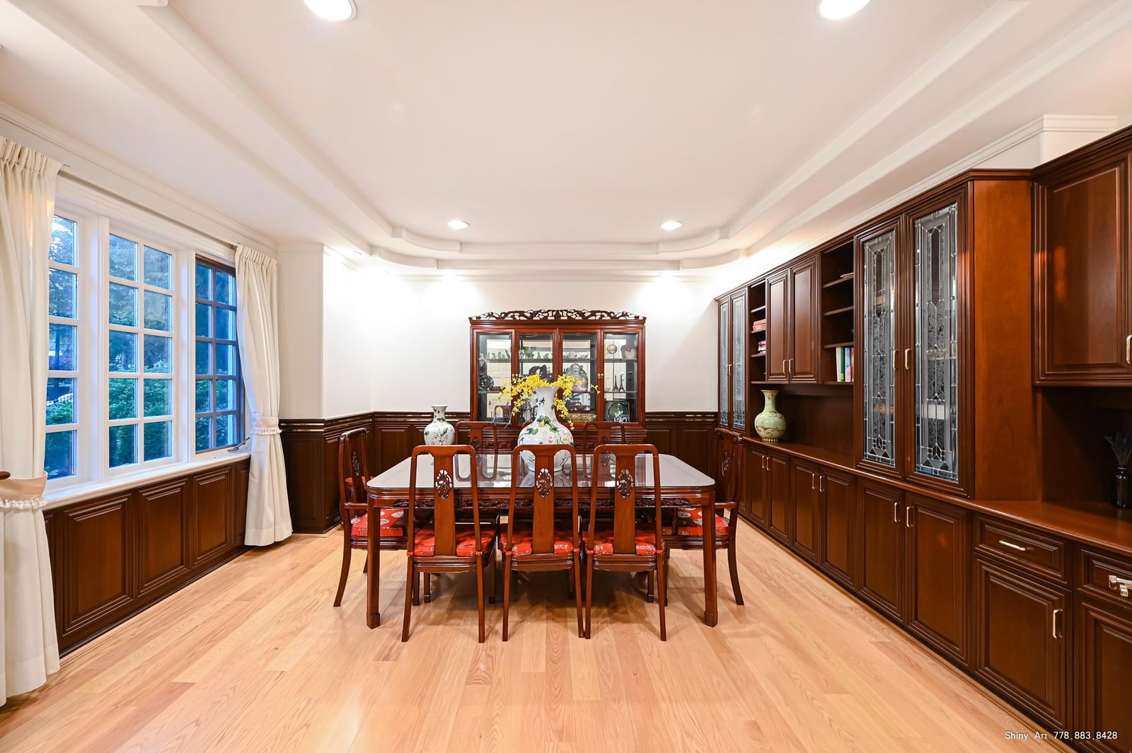 Listing Image 8