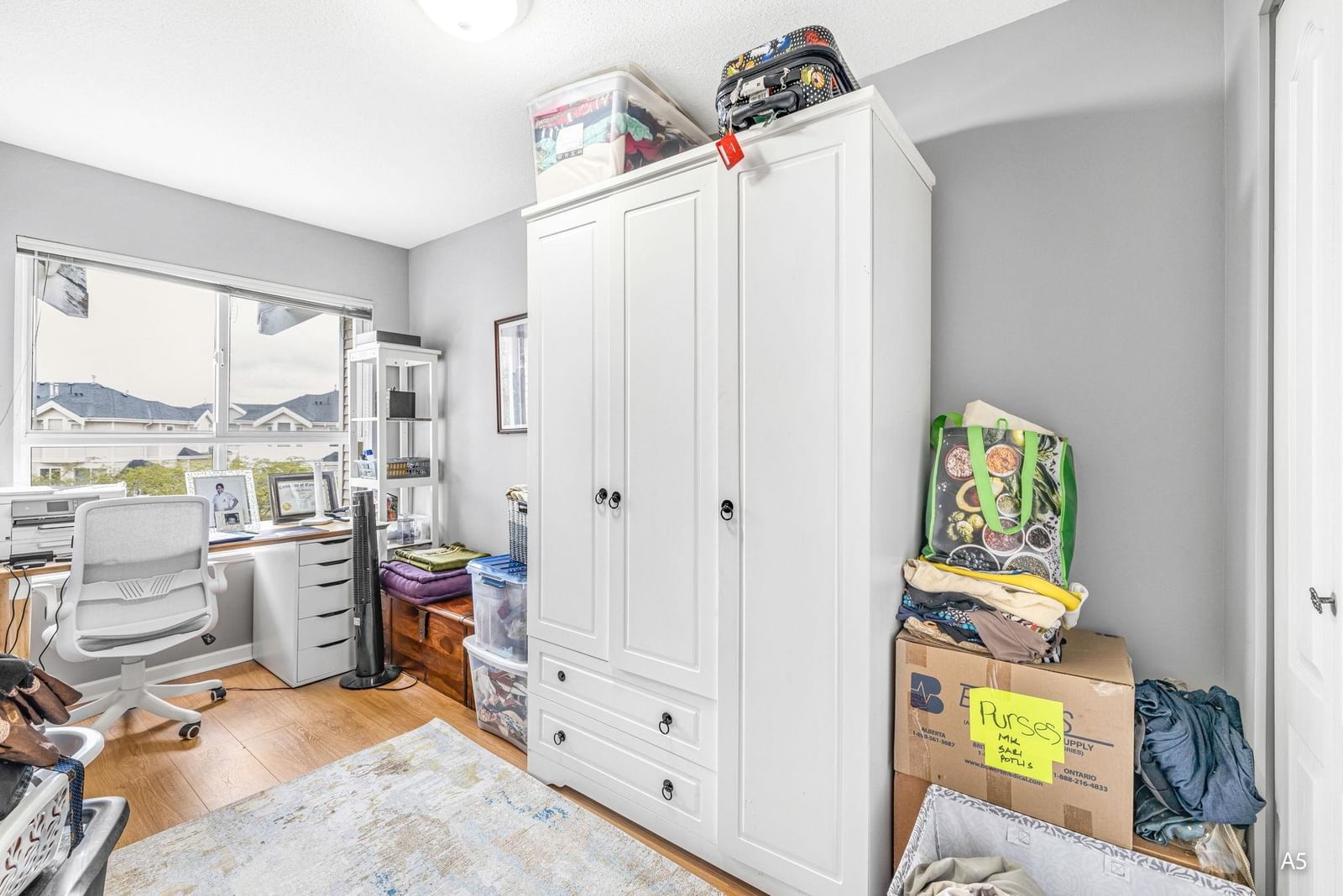 Listing Image 23