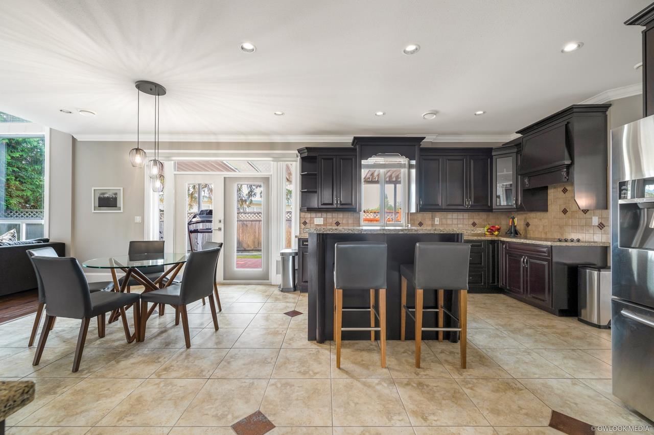 Listing Image 14