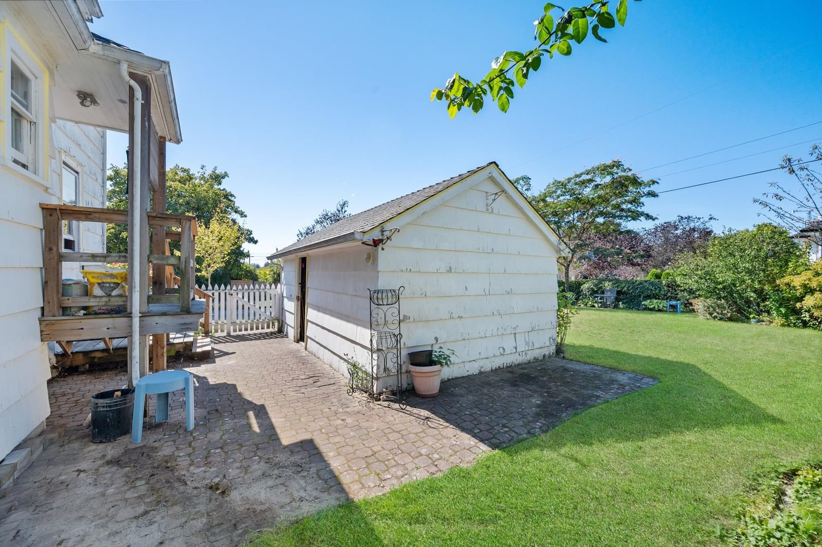 Listing Image 14