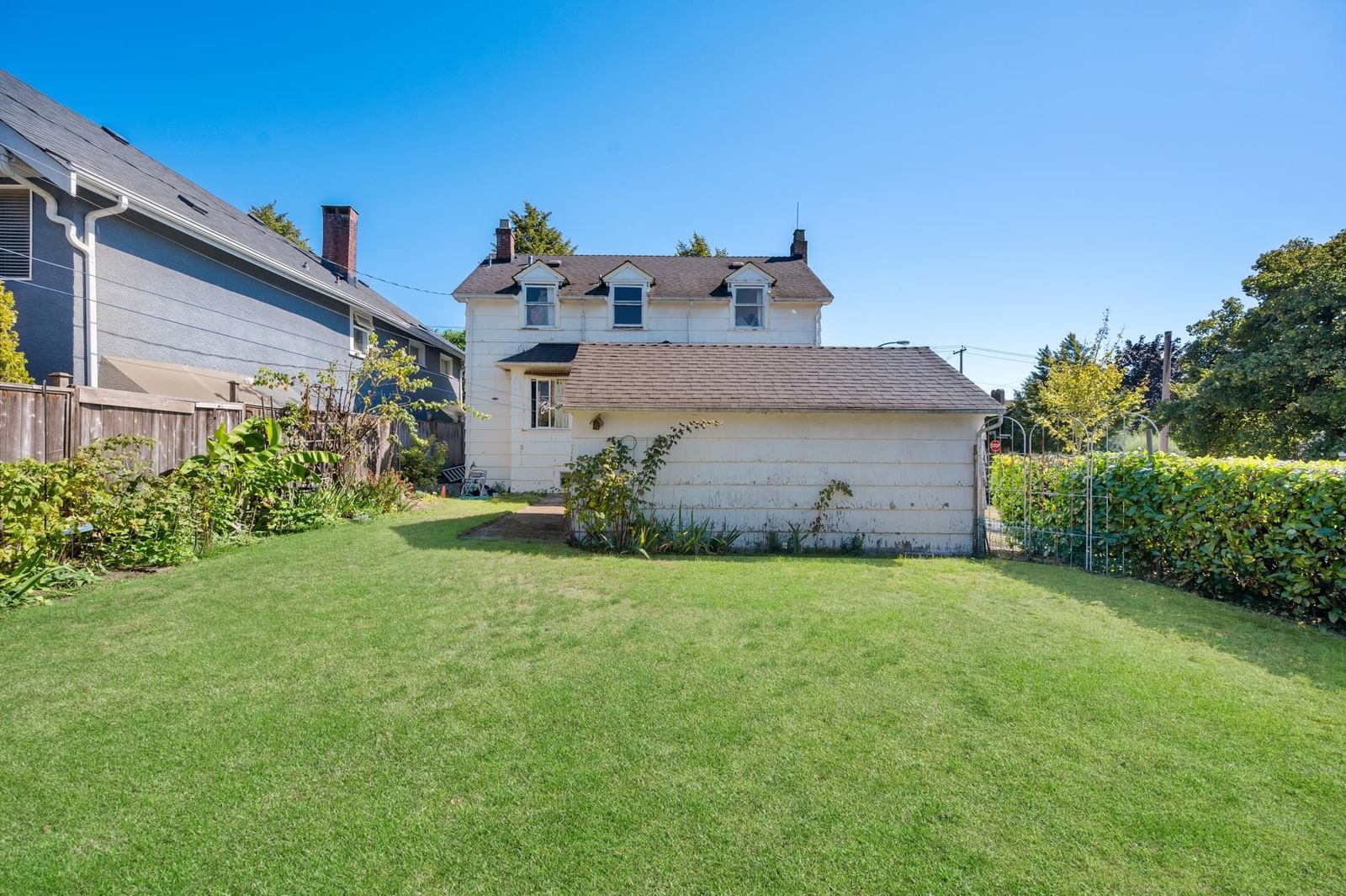 Listing Image 18