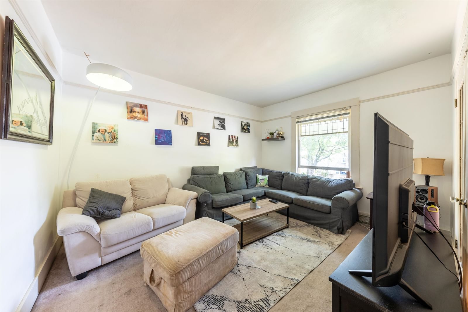 Listing Image 17