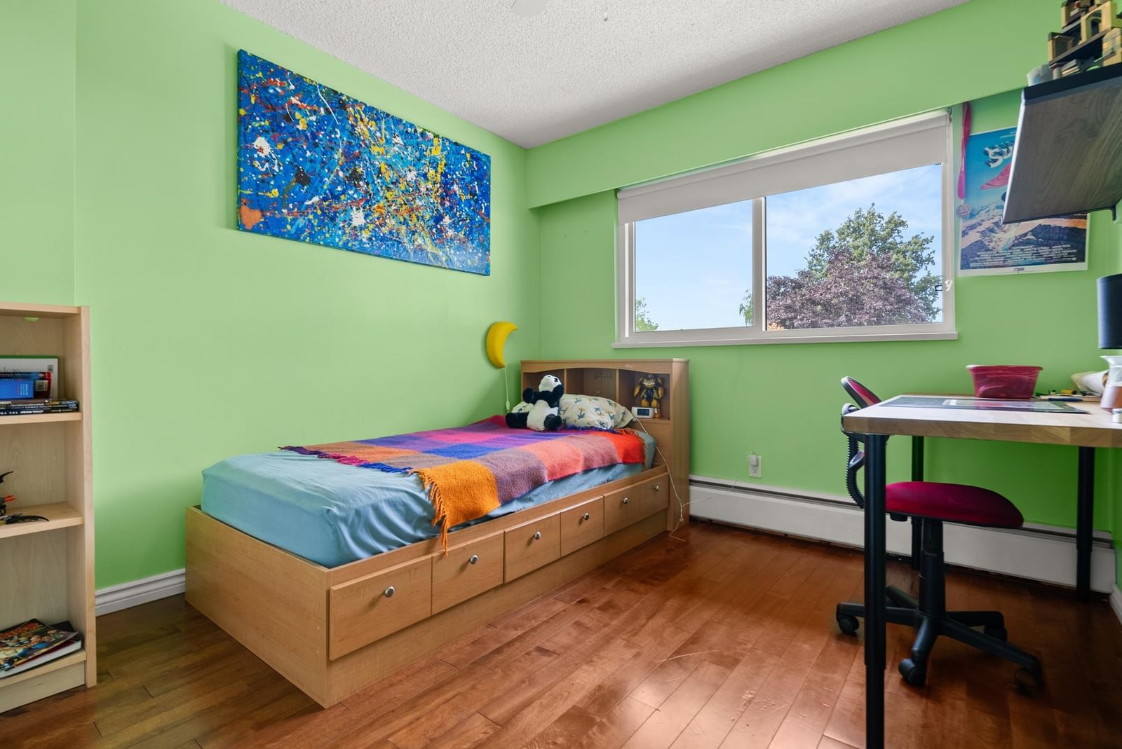 Listing Image 19