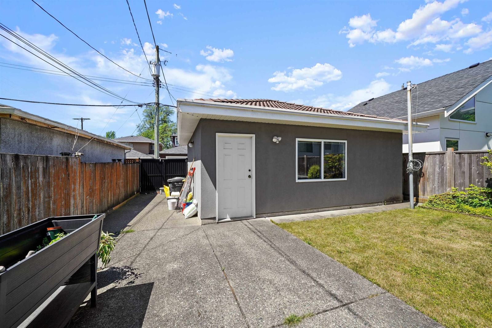 Listing Image 25