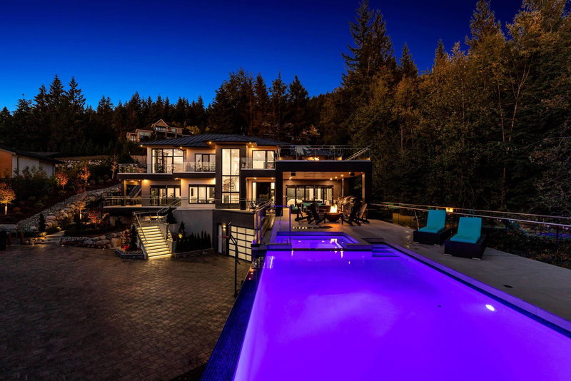 184 Kinsey Drive, Port Moody, V3H 0G7 | Image 3