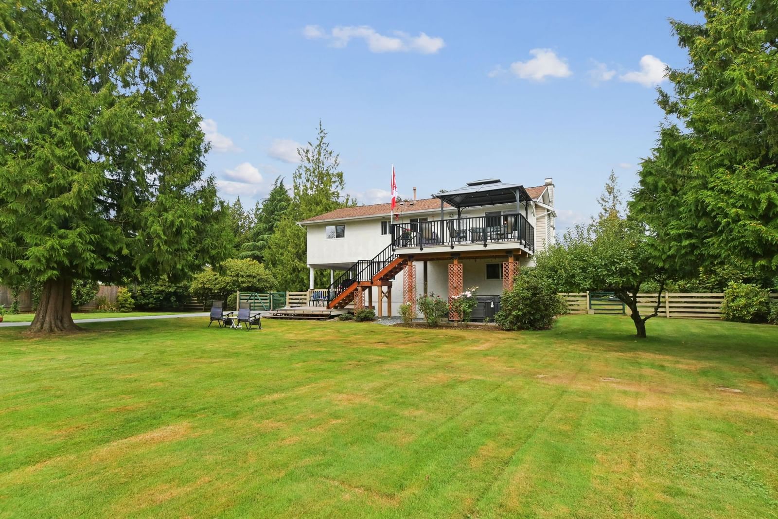Listing Image 14