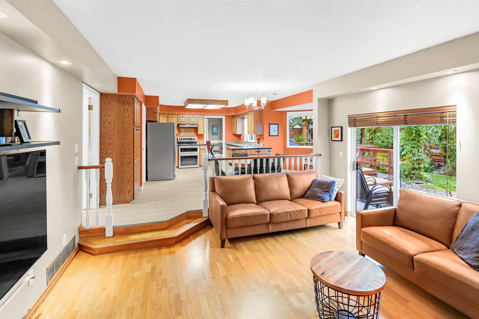 Listing Image 14