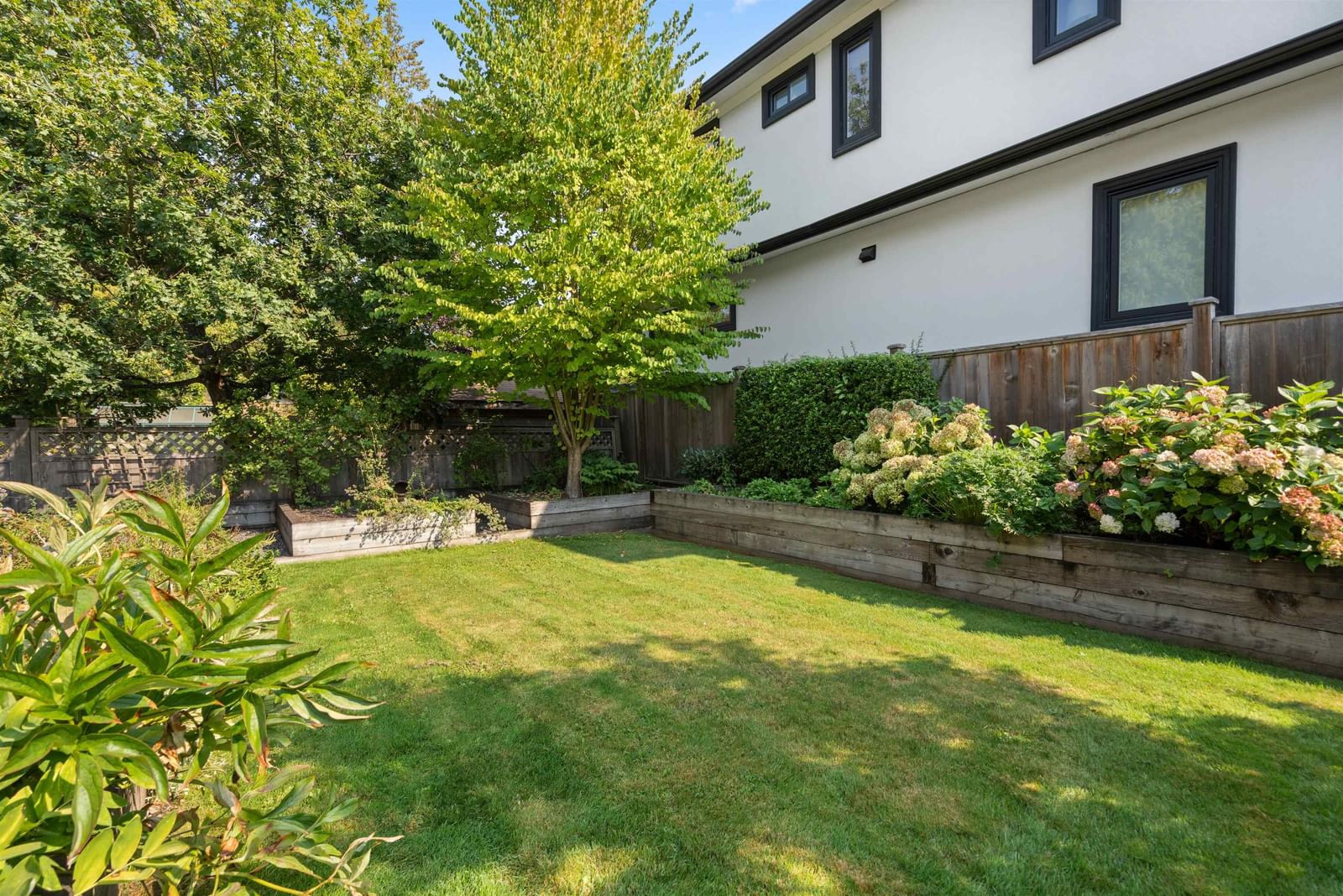 Listing Image 34