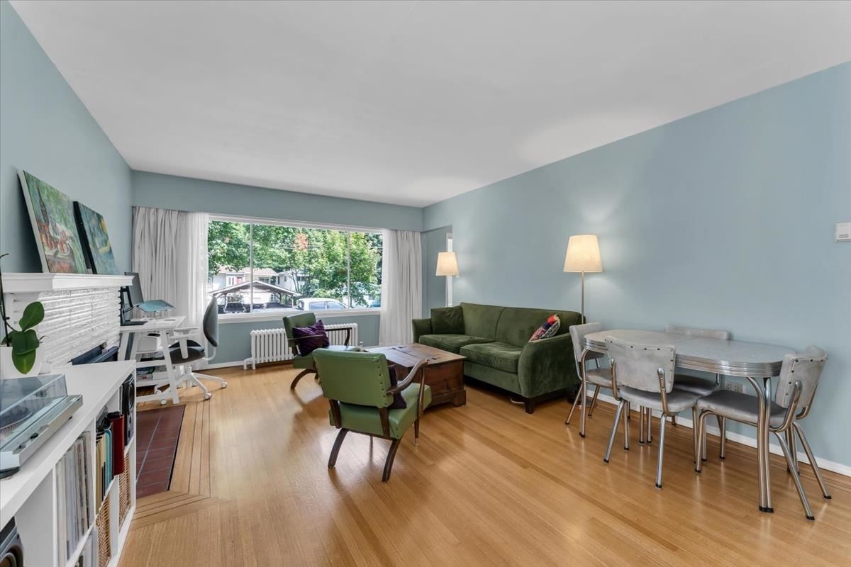 Listing Image 6