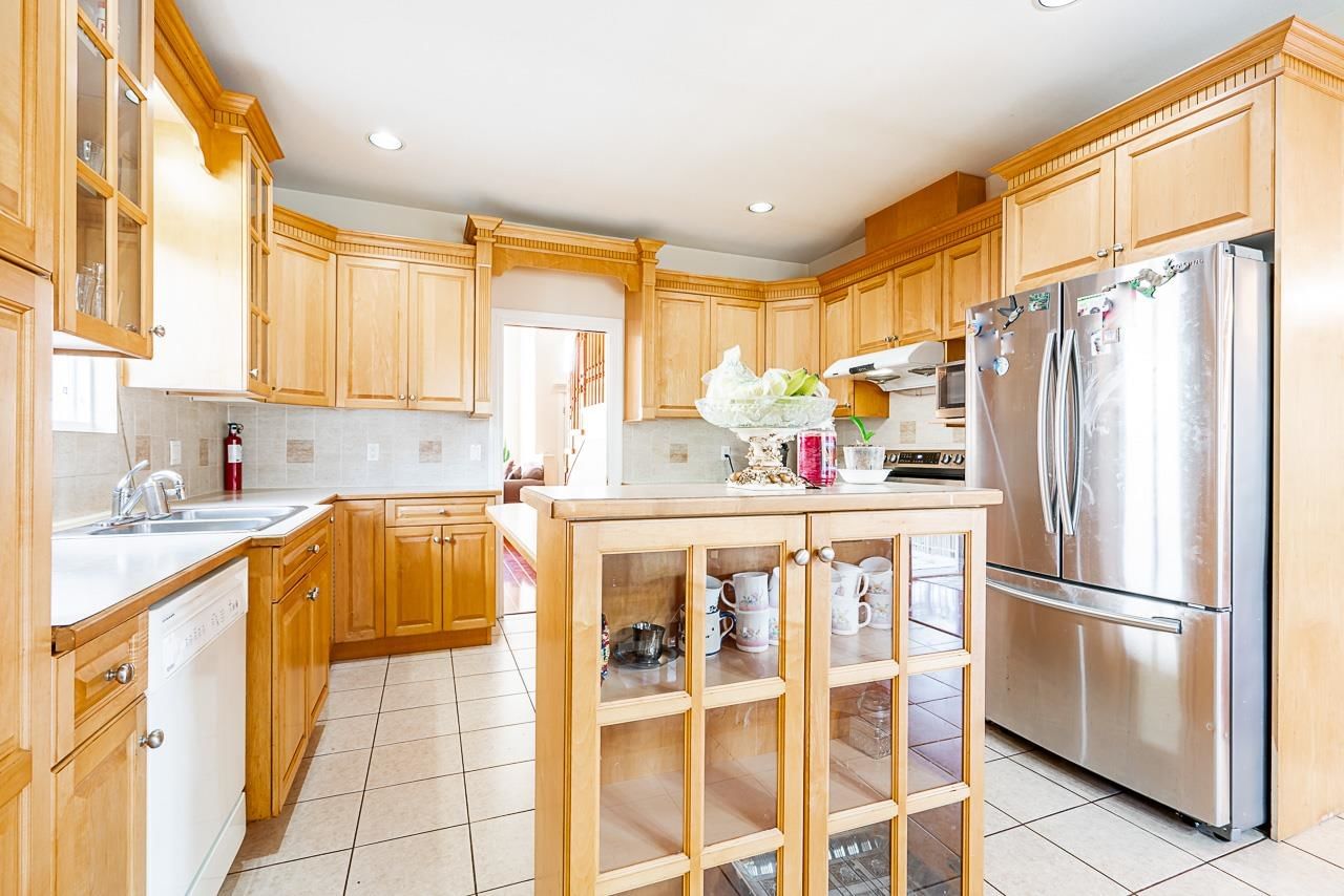 Listing Image 10