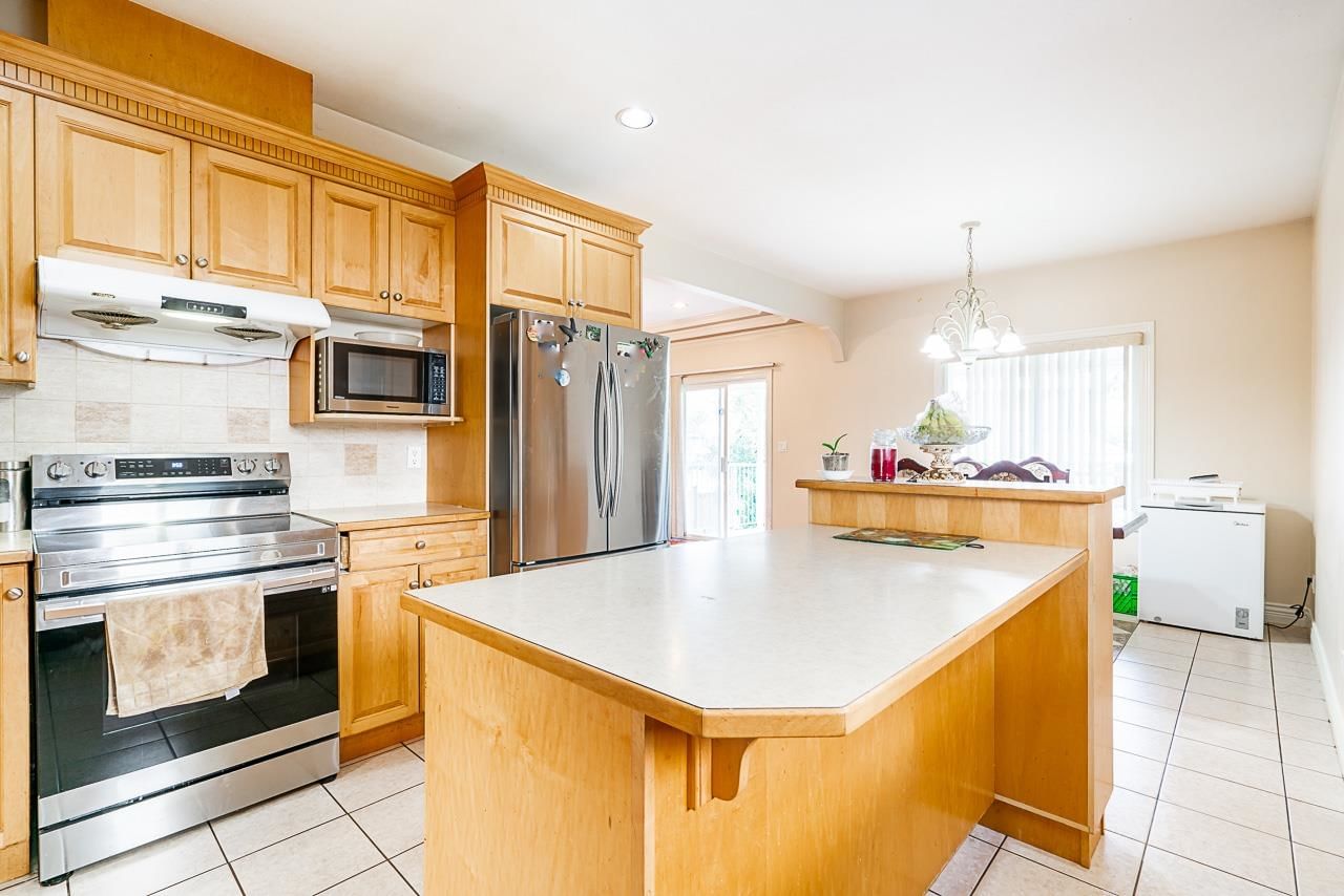 Listing Image 9