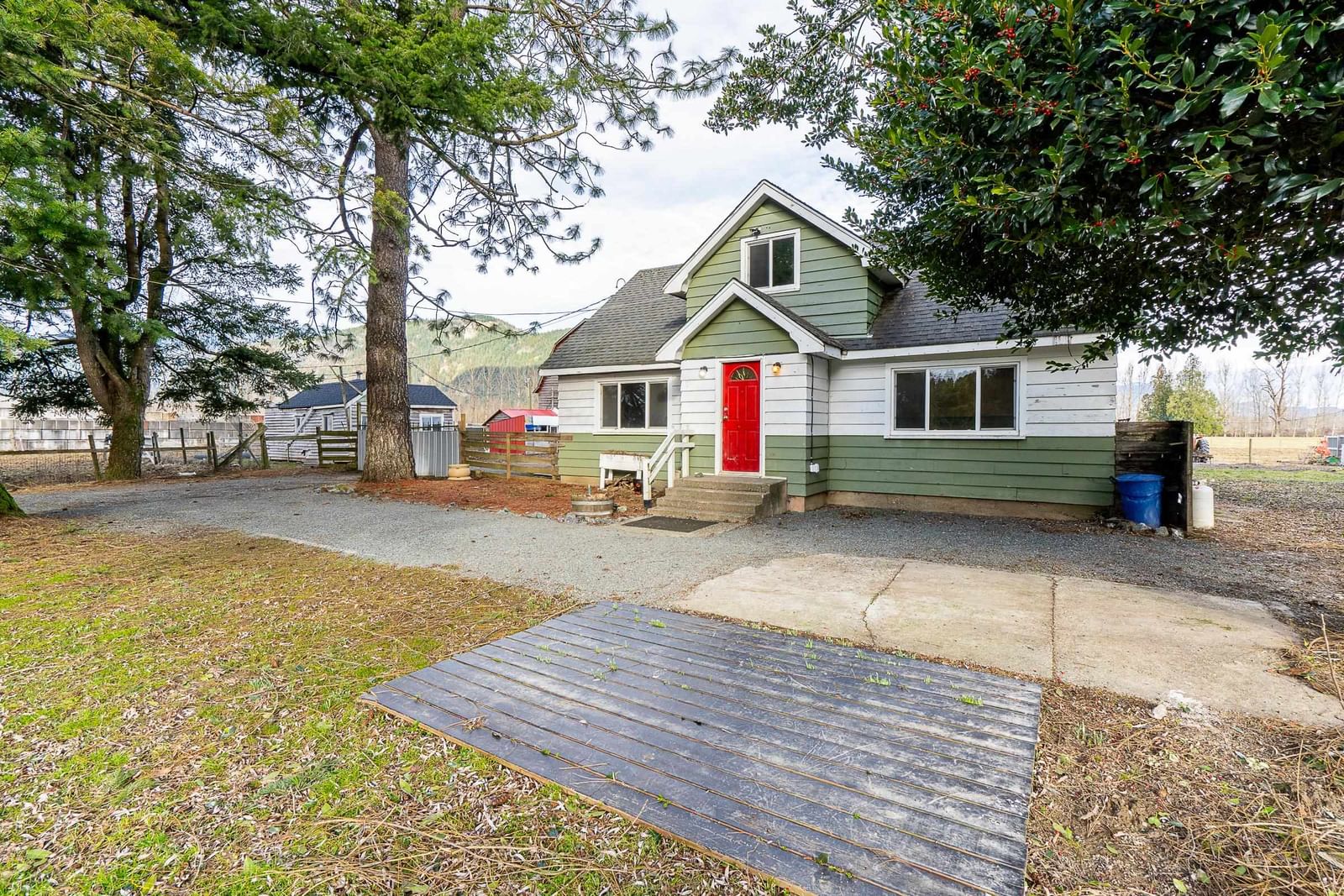 Listing Image 2