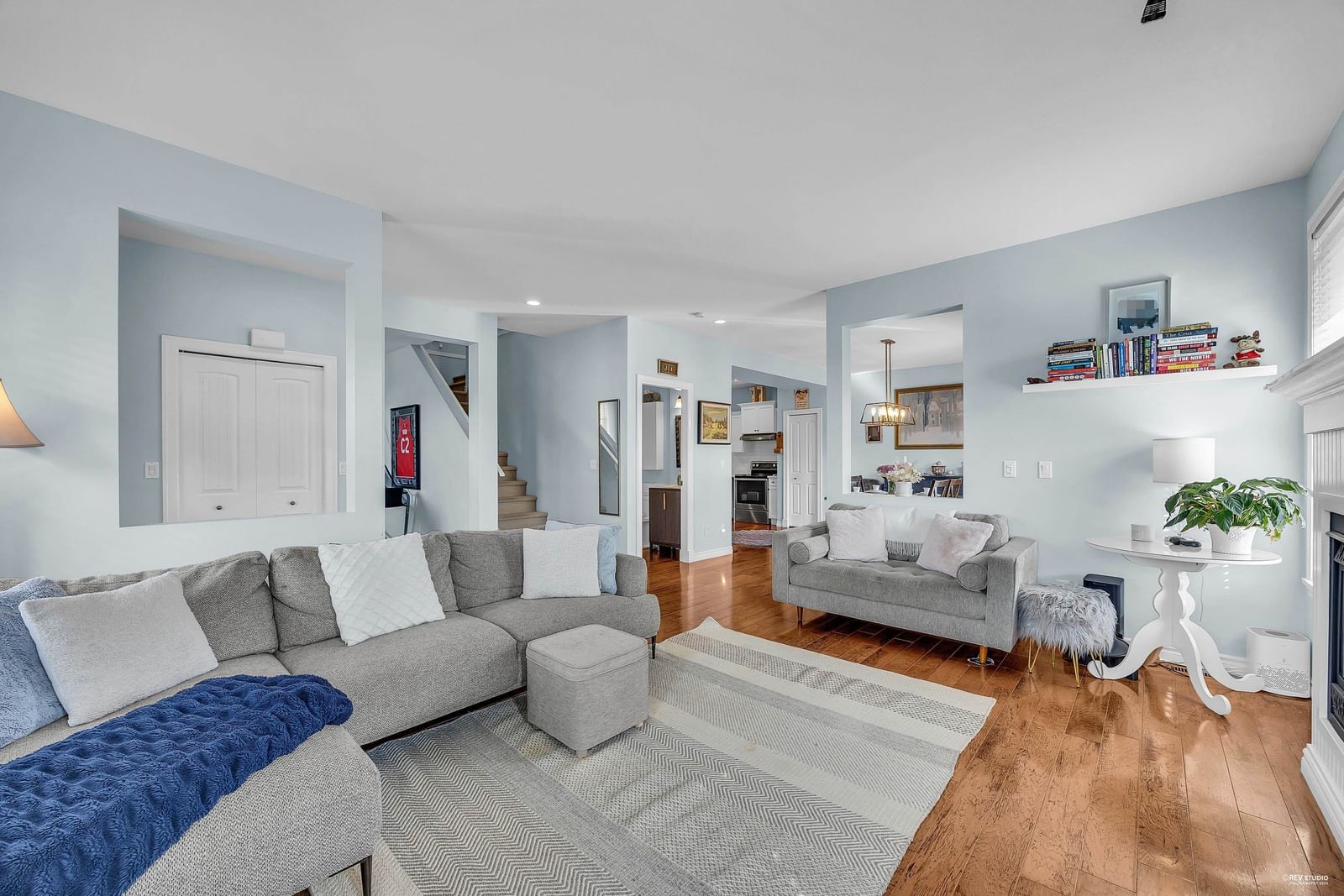 Listing Image 13
