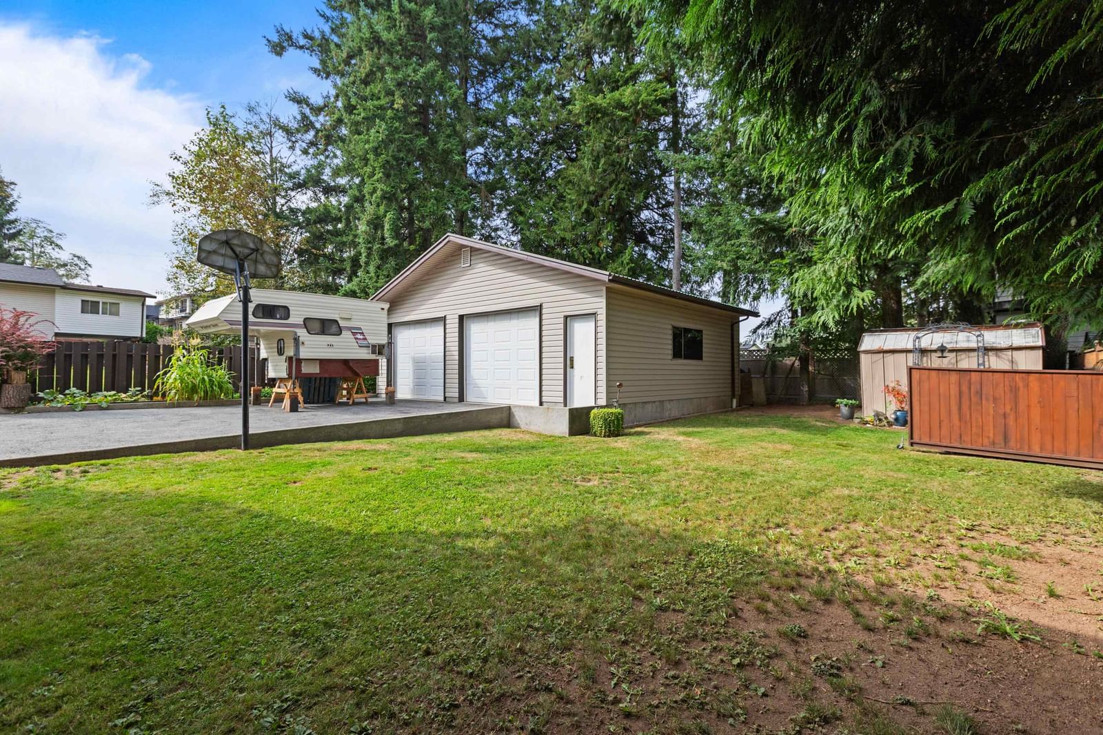 Listing Image 21