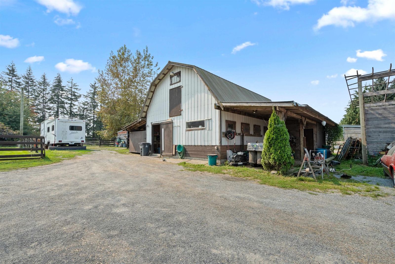 Listing Image 16