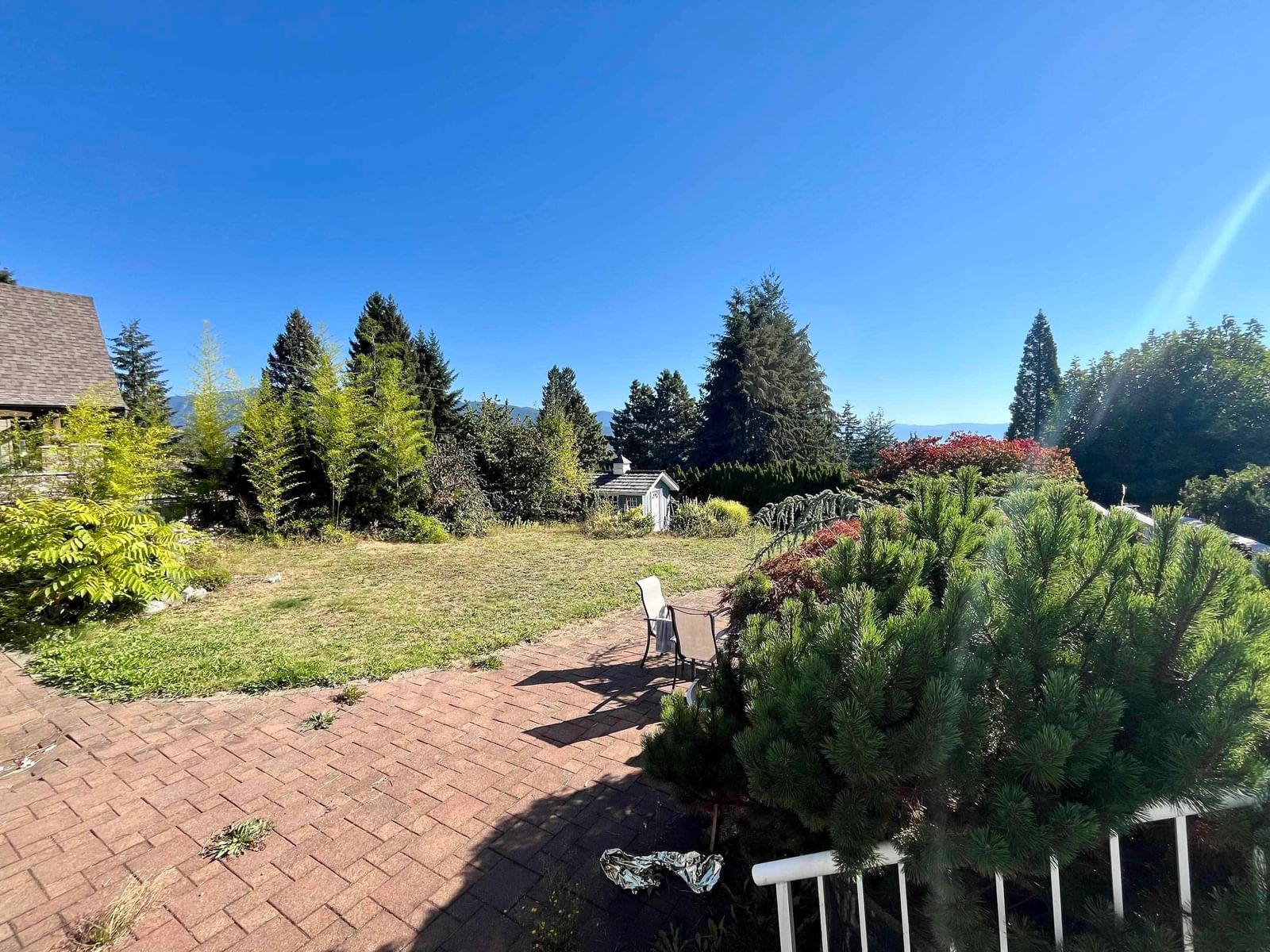 Listing Image 5