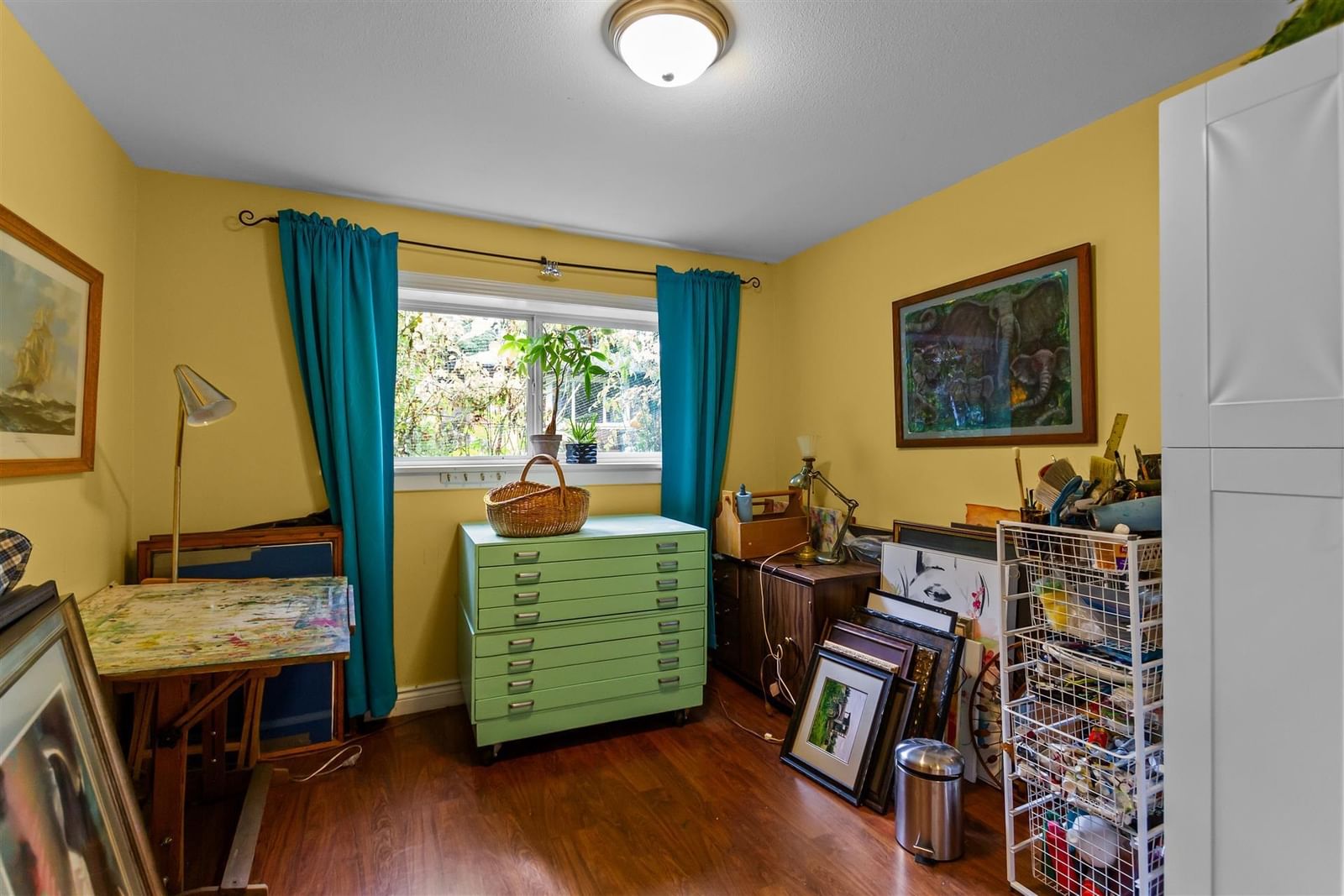 Listing Image 22