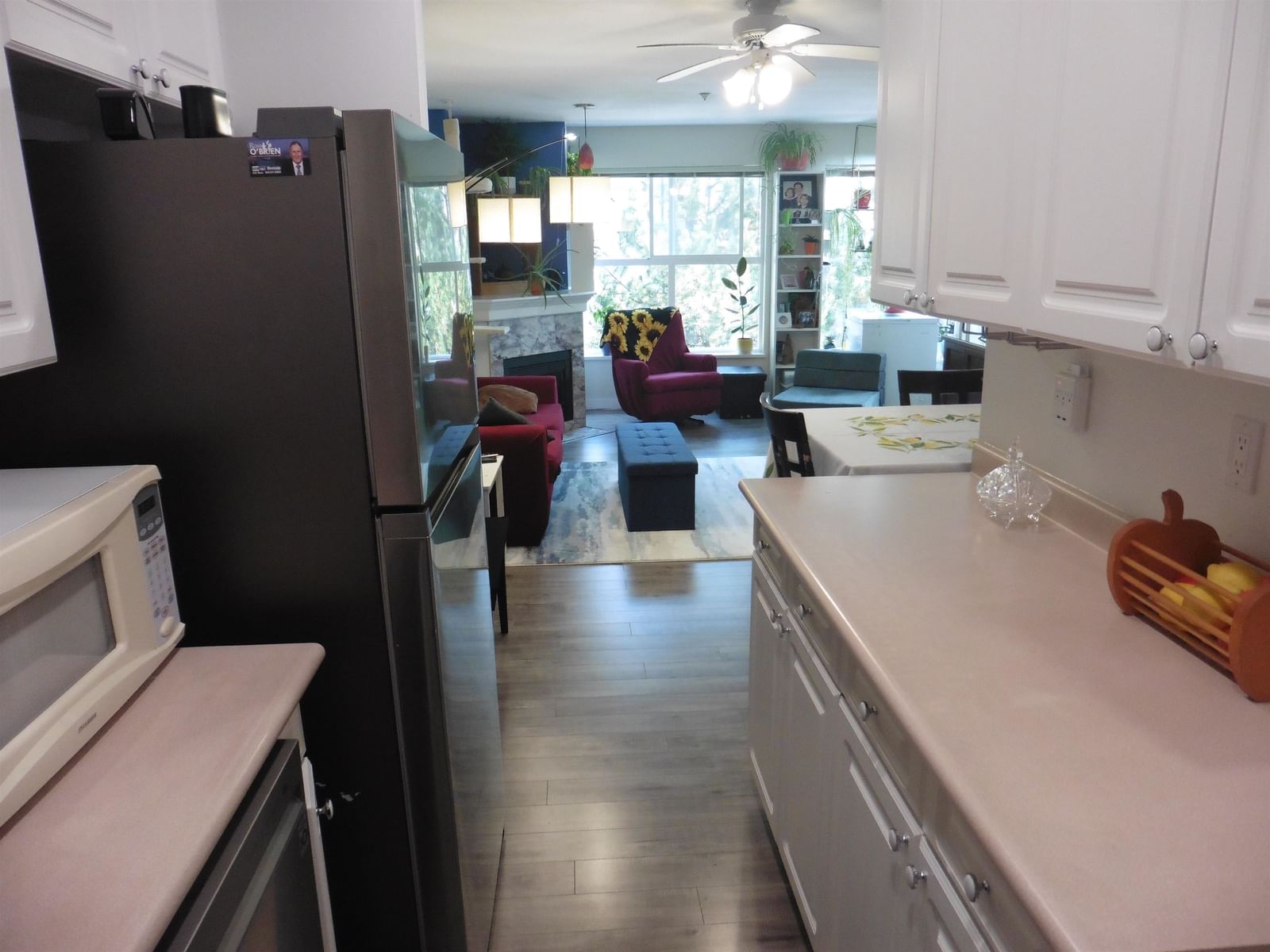 Listing Image 14