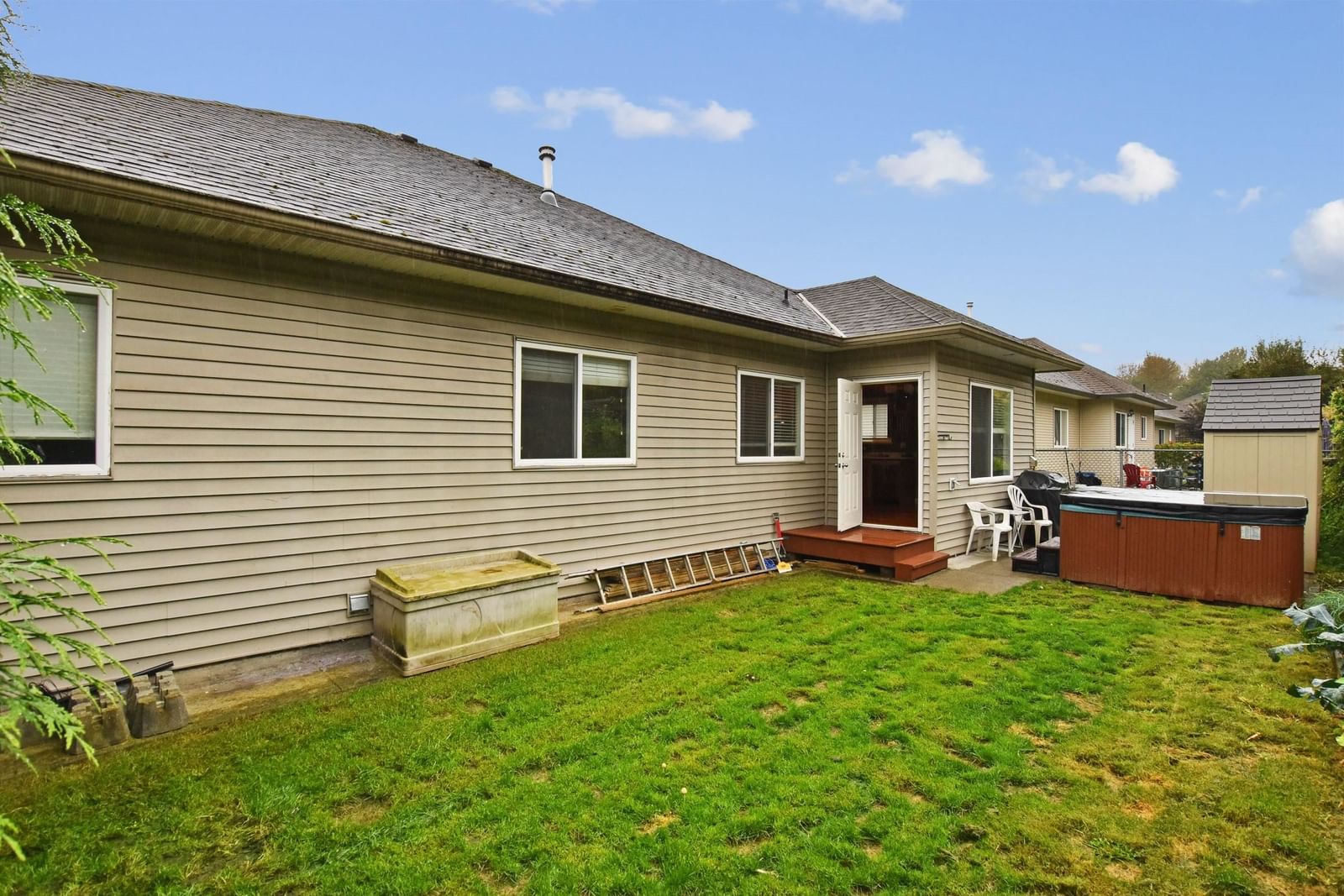 Listing Image 32