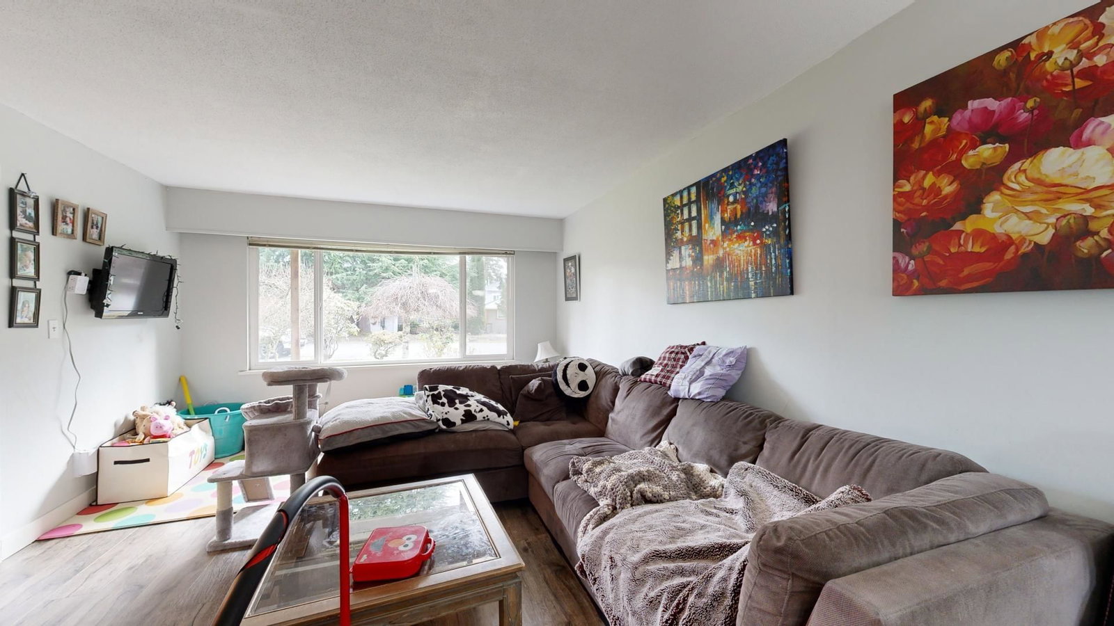 Listing Image 20