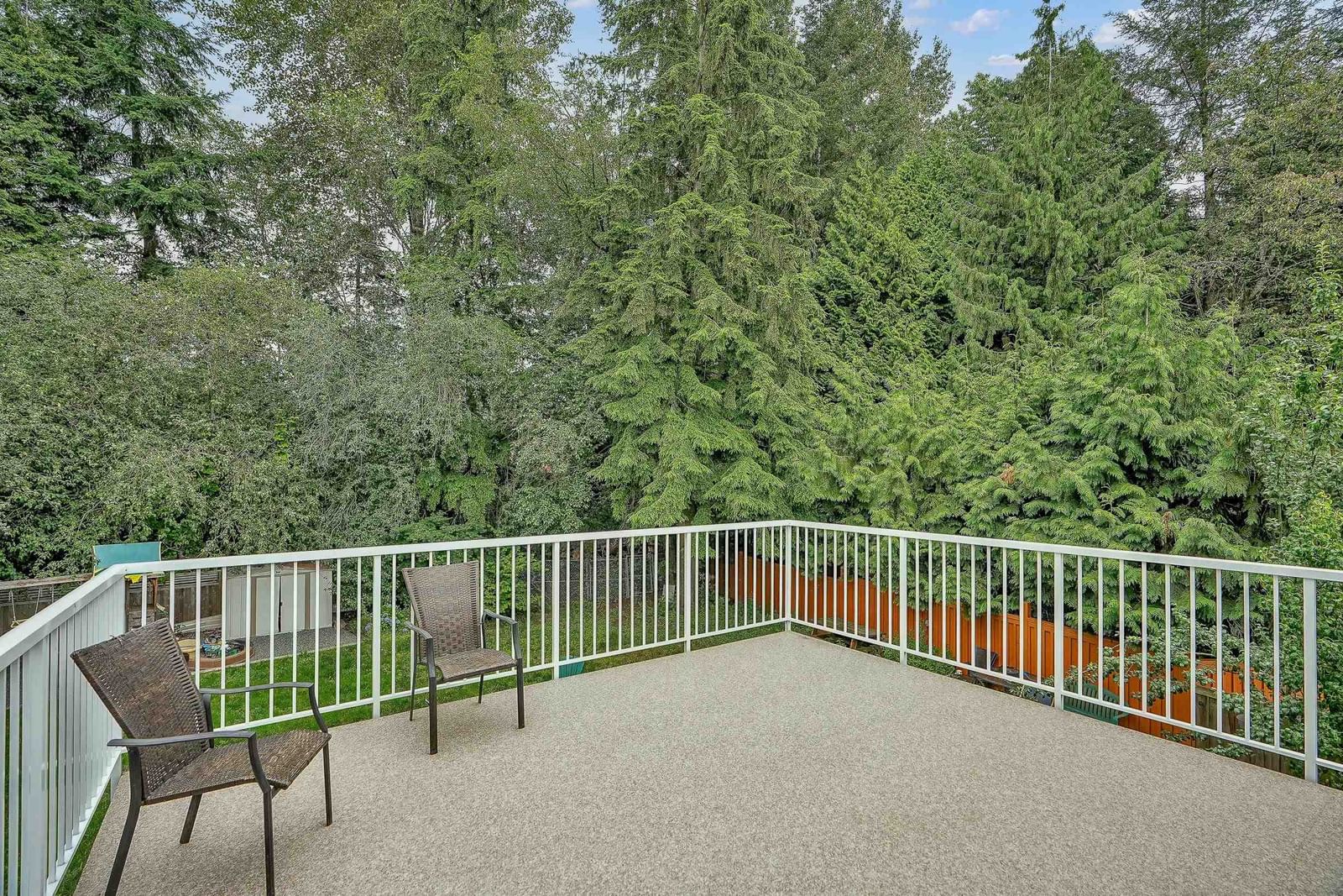Listing Image 17