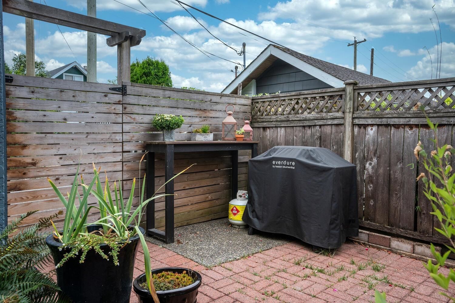 Listing Image 25