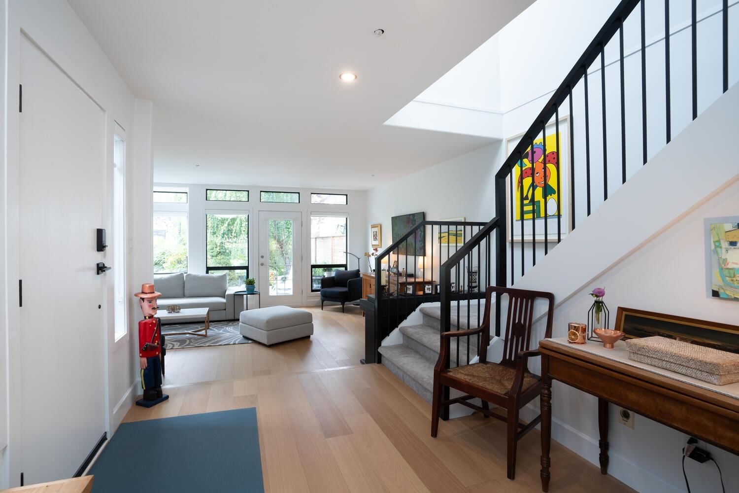 Listing Image 9