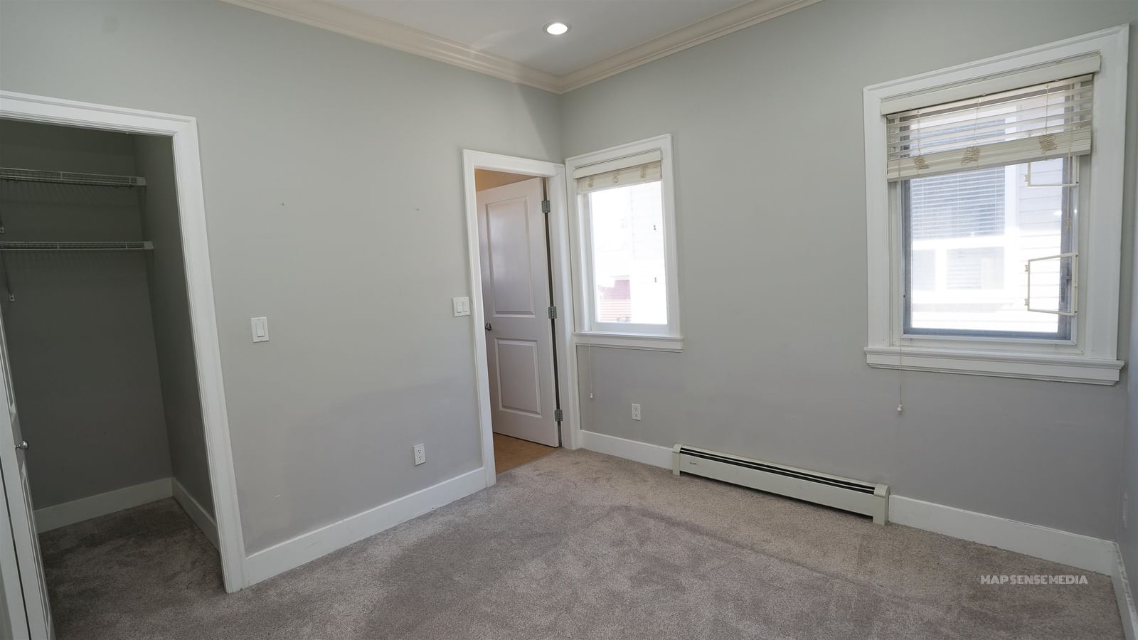 Listing Image 24