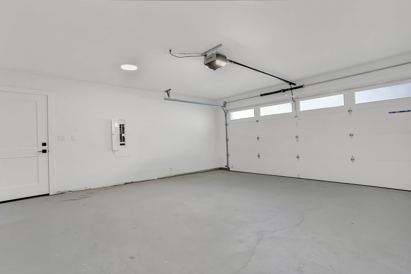 Listing Image 39