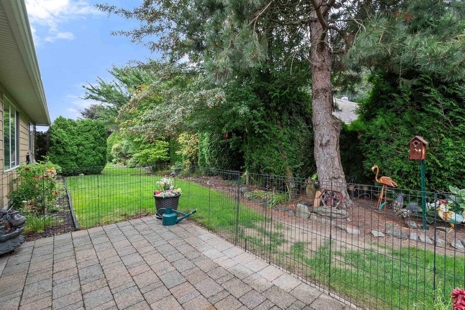 Listing Image 26
