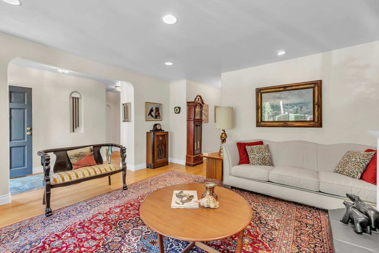 Listing Image 15