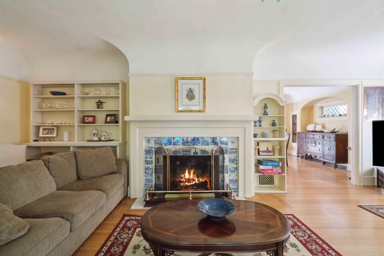 Listing Image 6