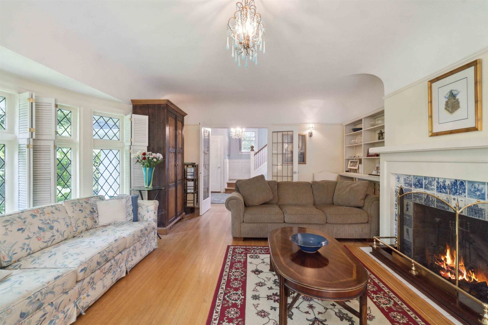 Listing Image 9