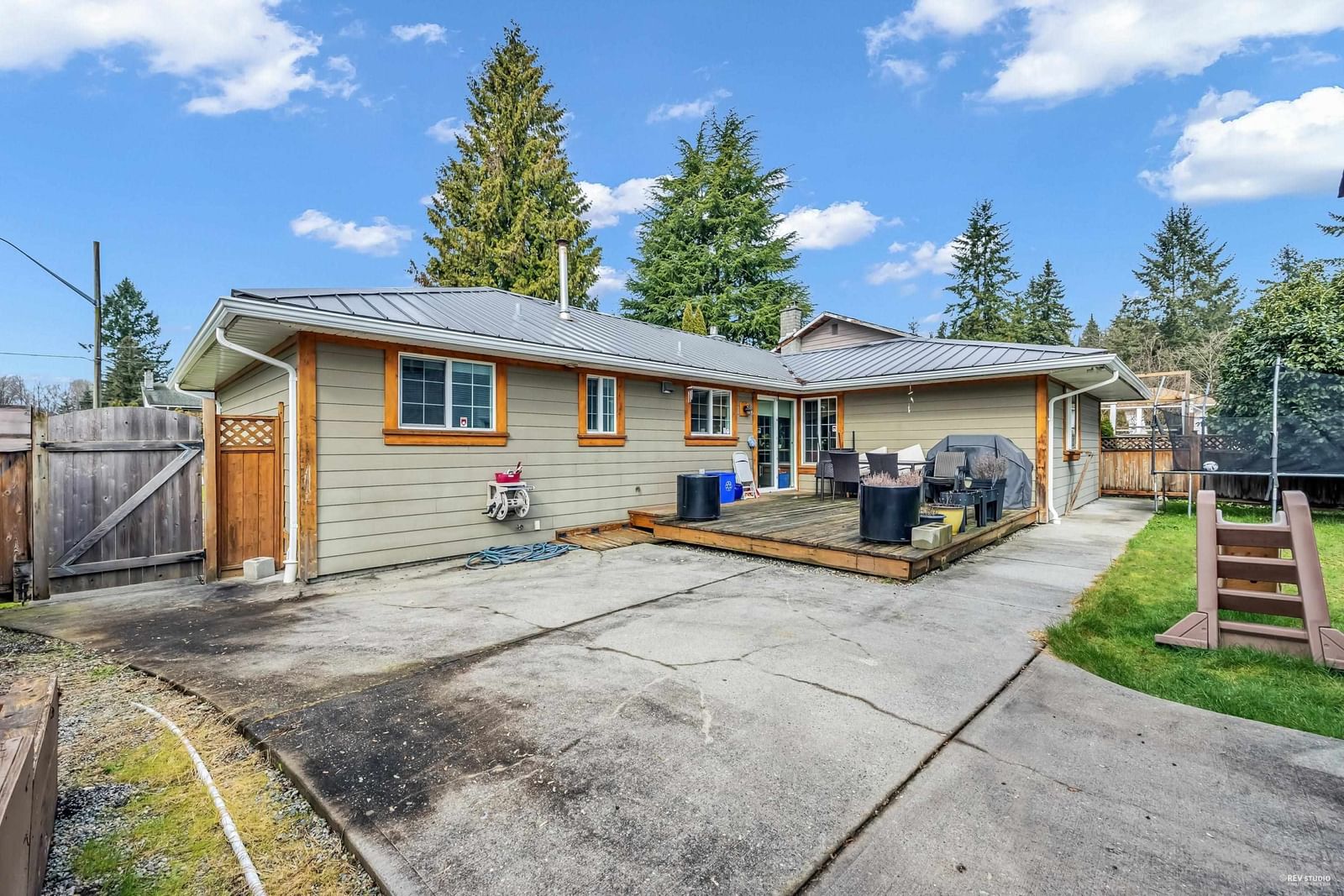 Listing Image 16
