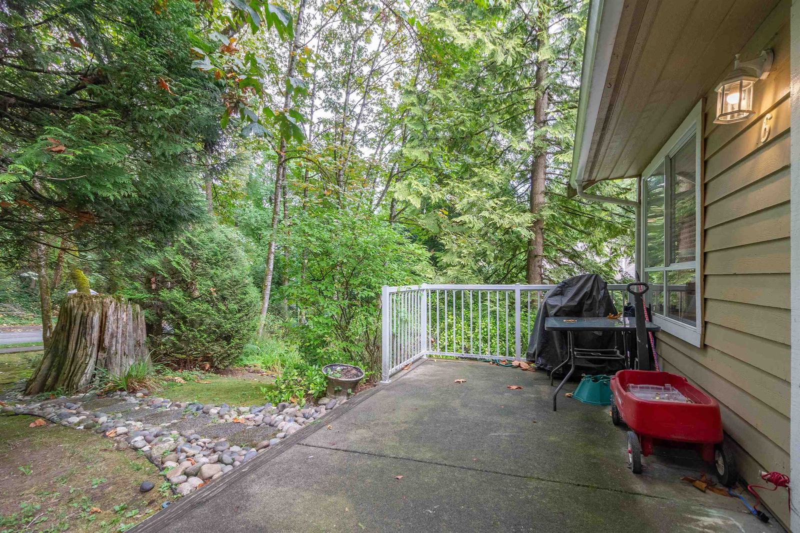 Listing Image 25