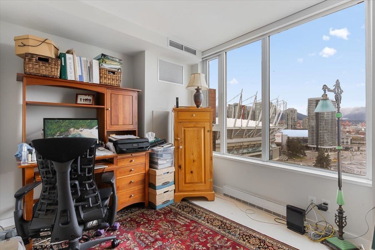 Listing Image 20