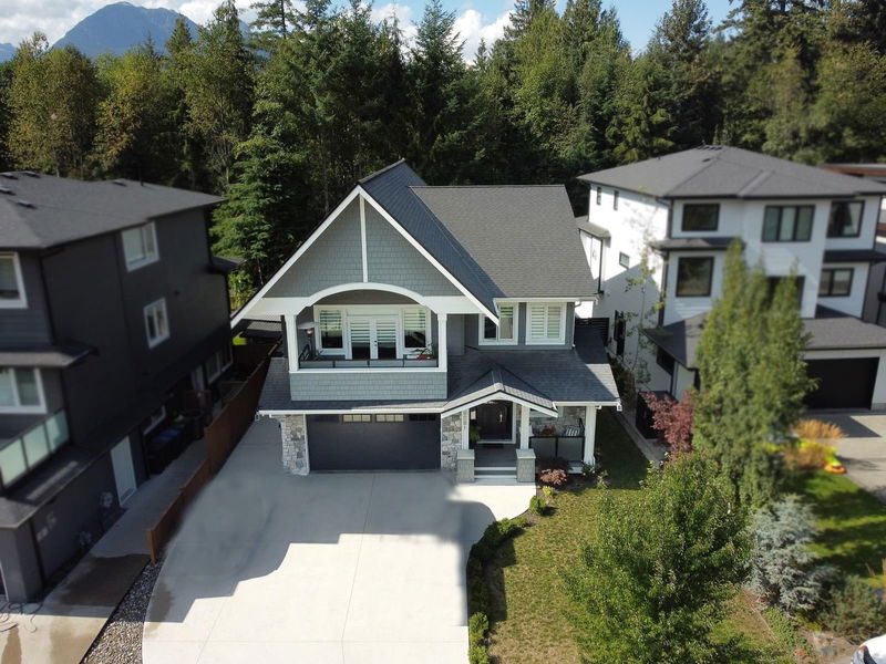 40281 Aristotle Drive, Squamish, British Columbia (MLS R2925173)