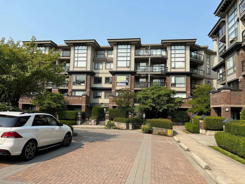 10866 City Parkway #104, Surrey, British Columbia (MLS R2925395)