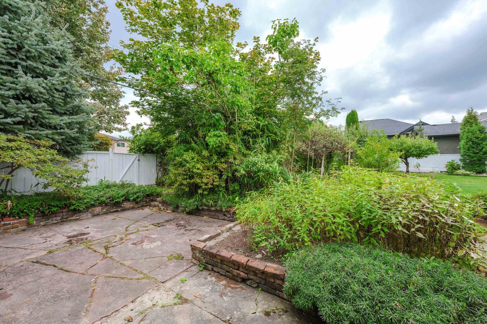Listing Image 32