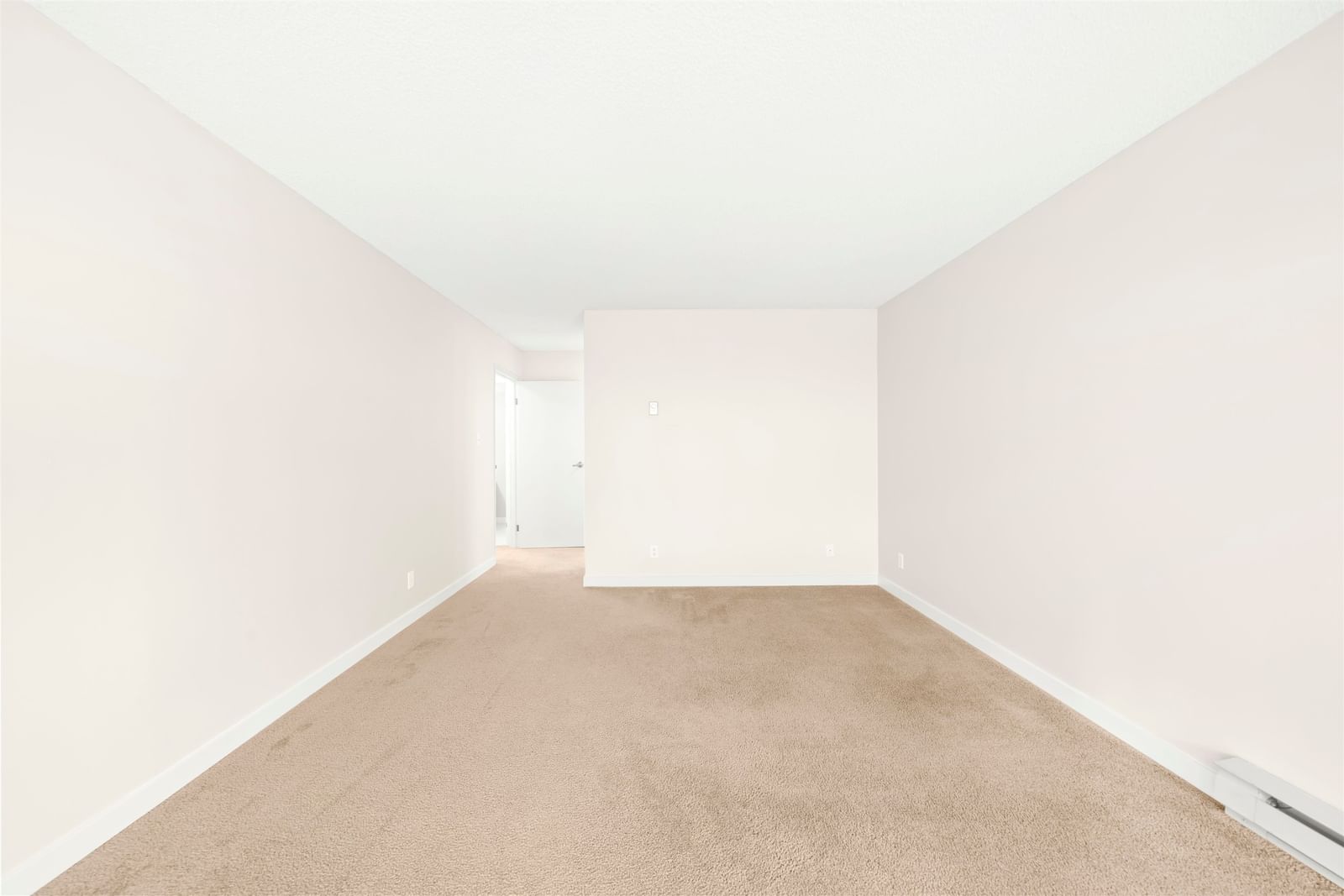 Listing Image 26