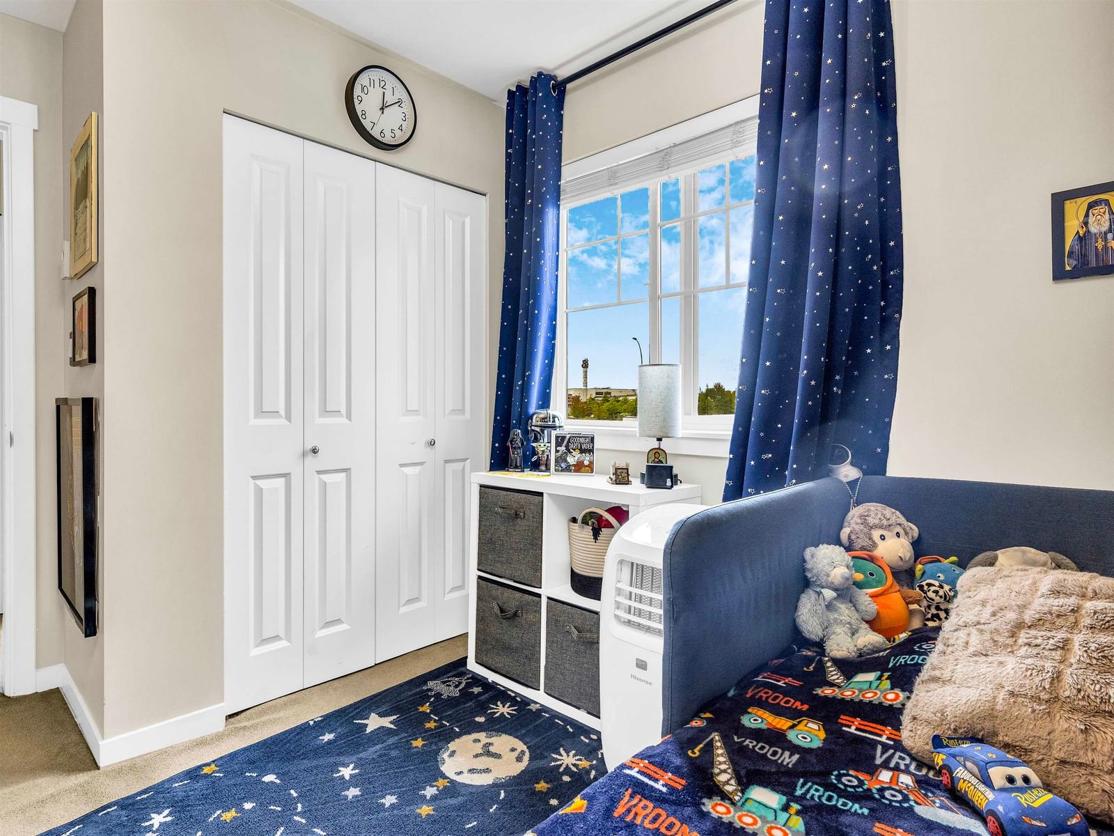 Listing Image 10