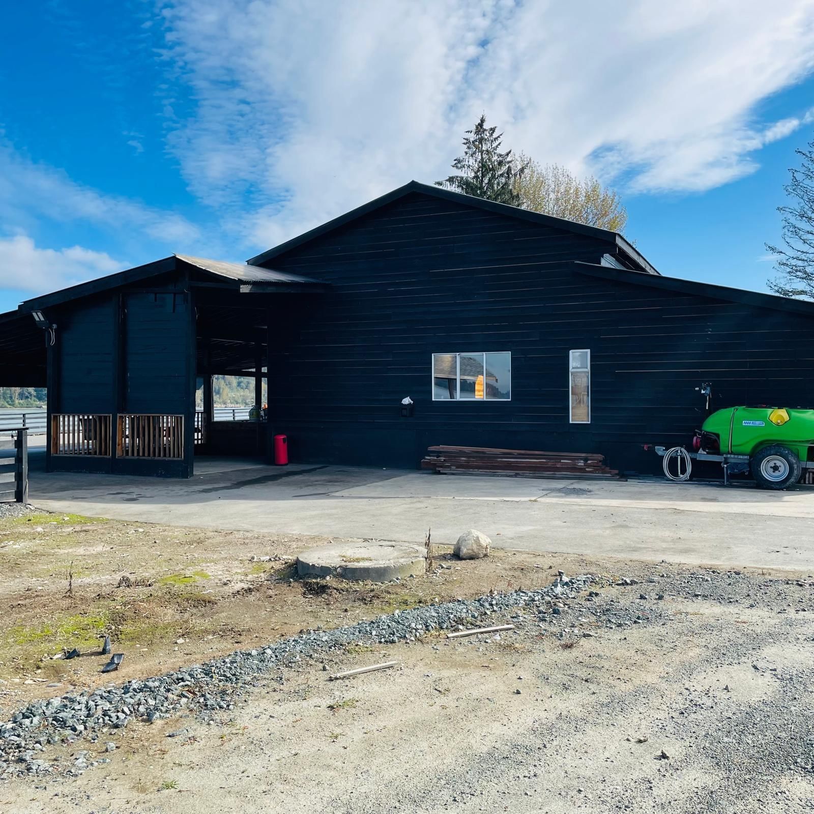 Listing Image 18