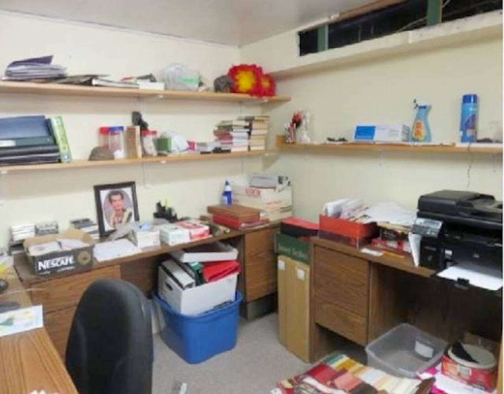 Listing Image 12