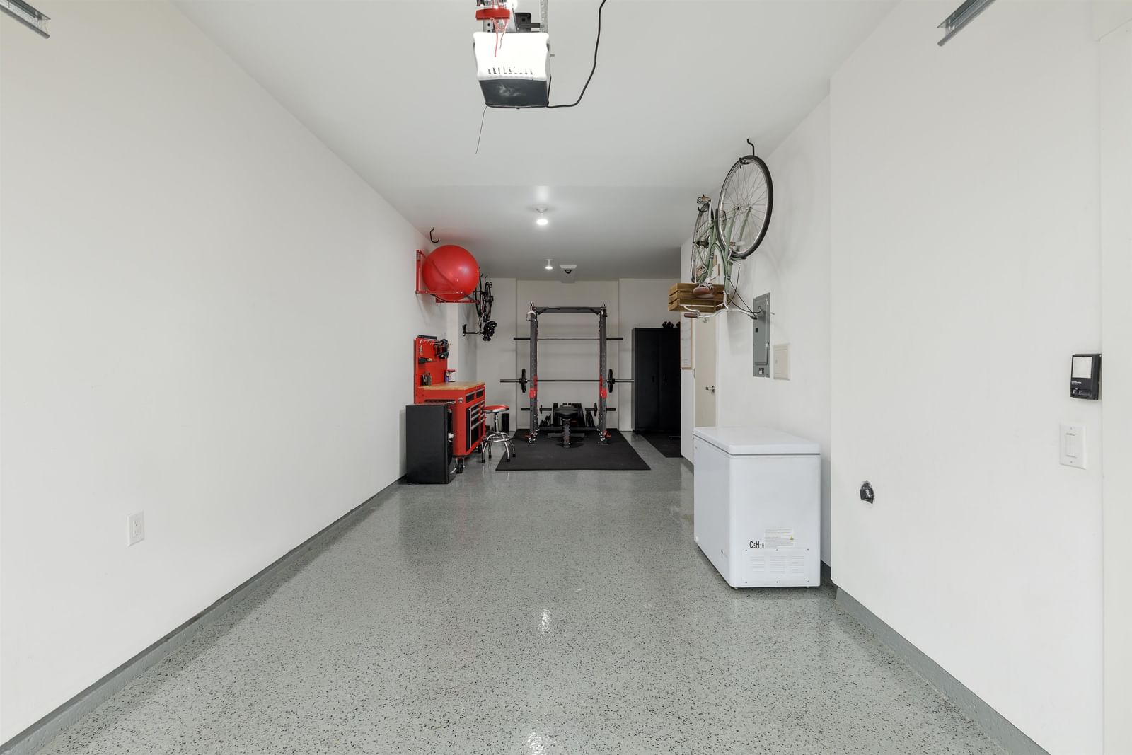 Listing Image 20