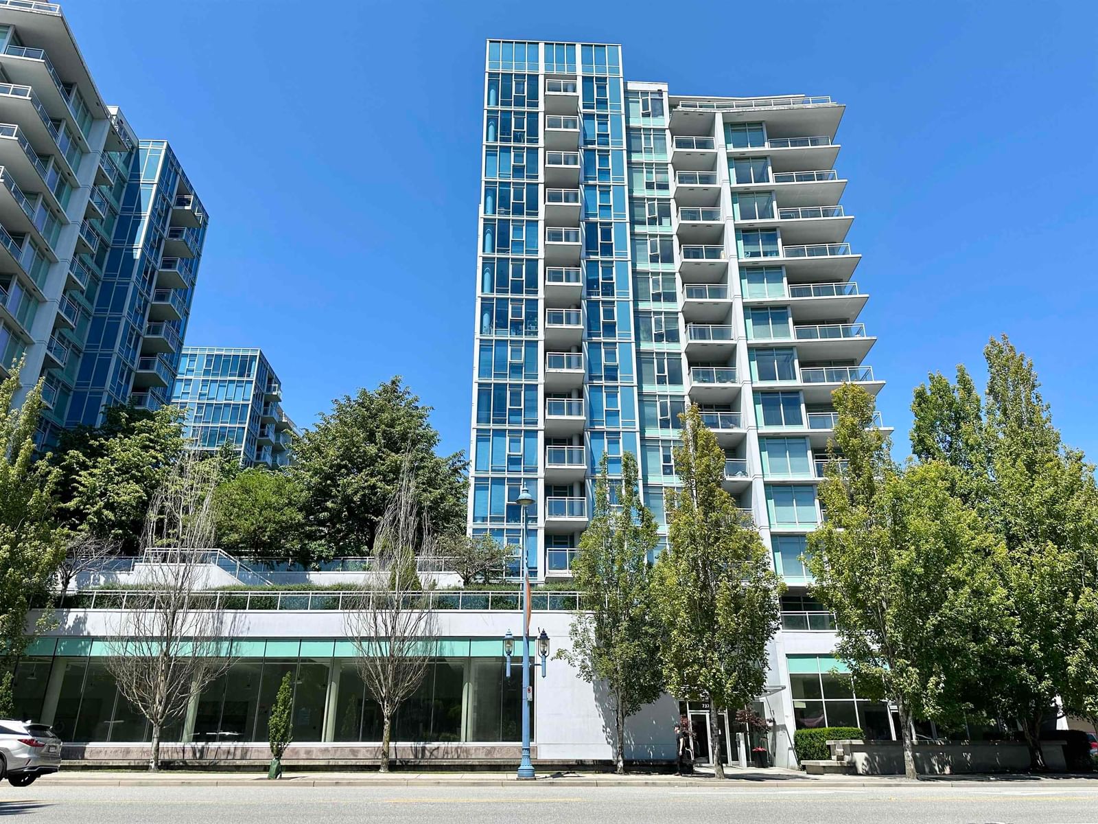 Listing Image 16