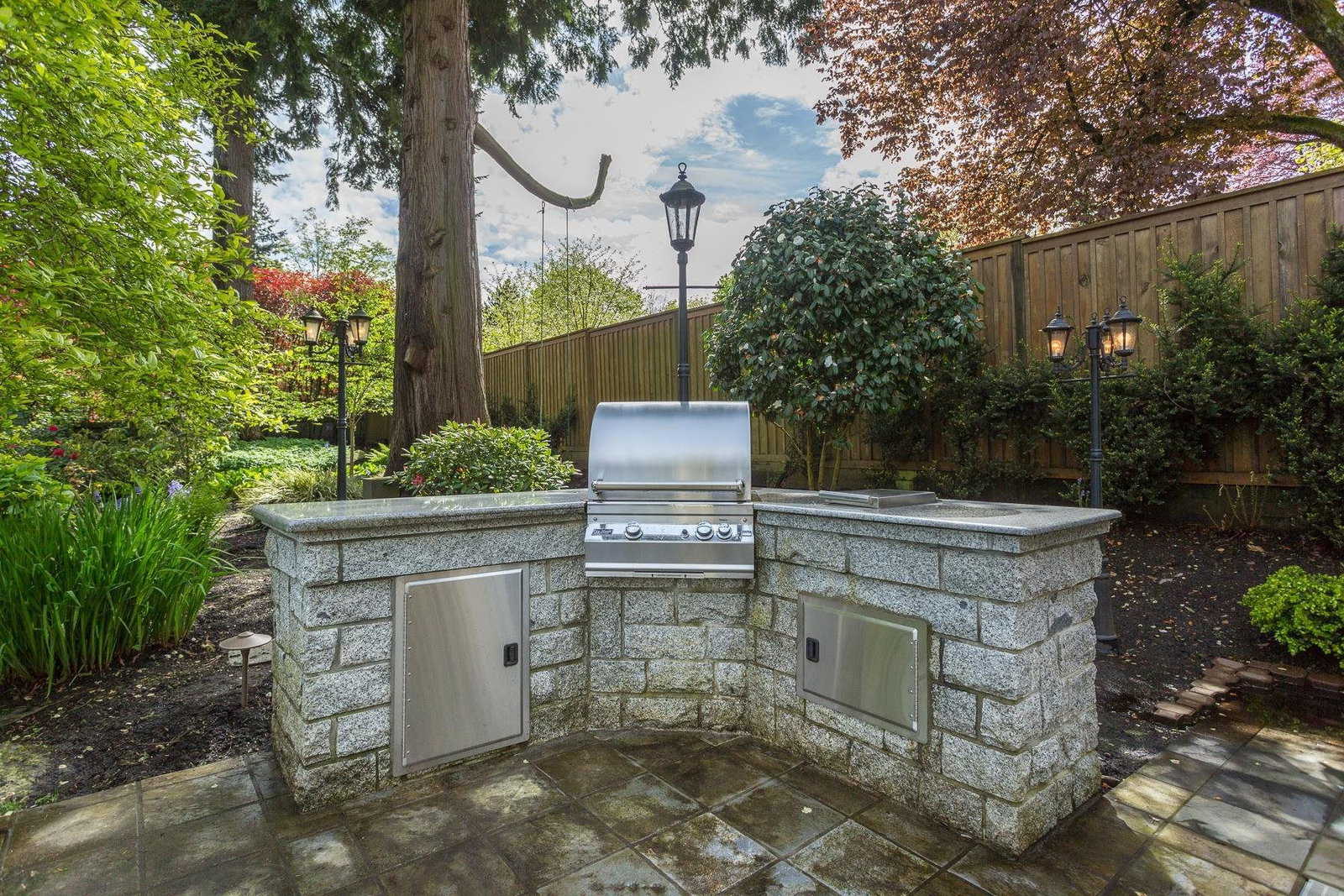 Listing Image 20