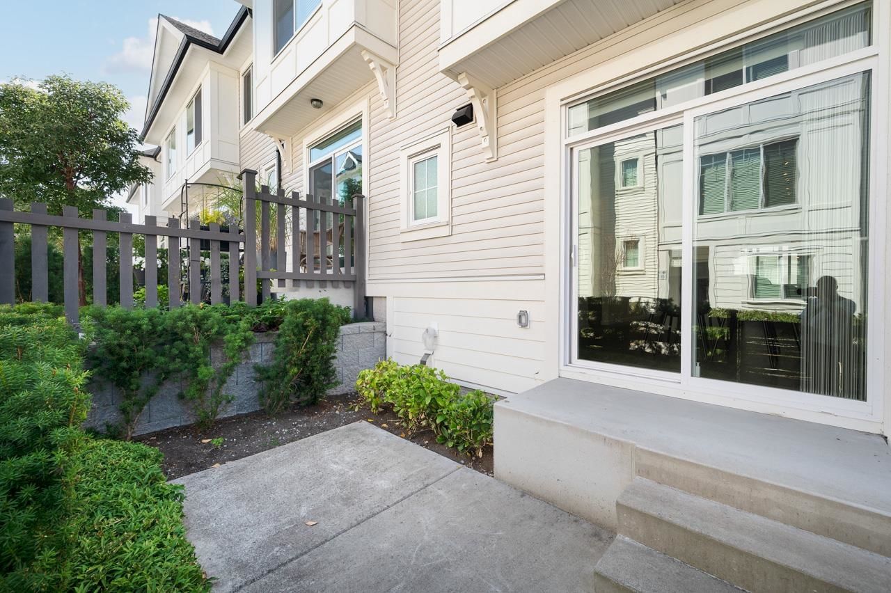 Listing Image 17