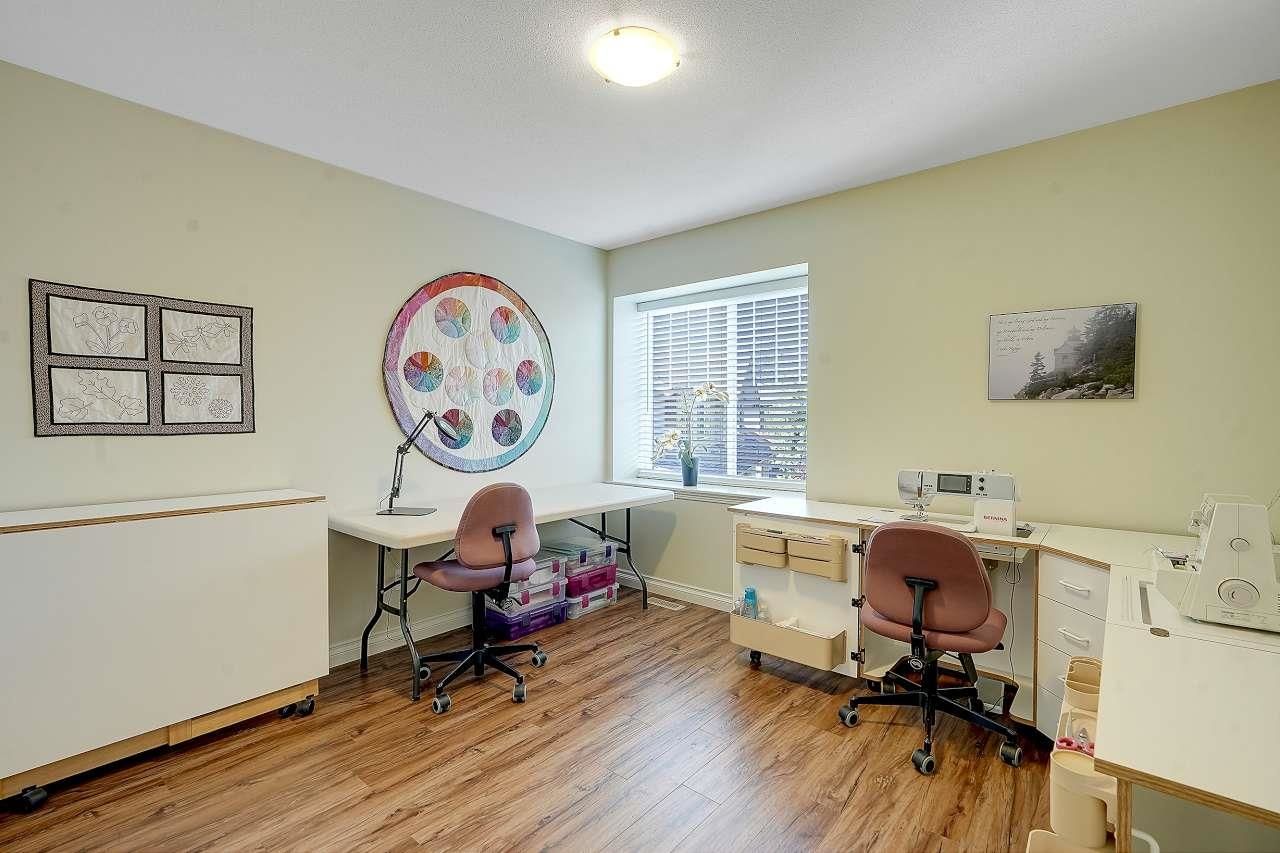 Listing Image 20
