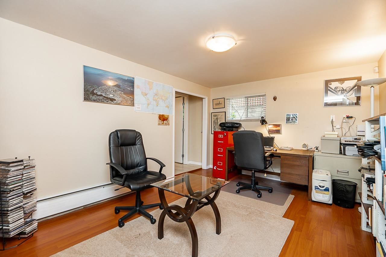 Listing Image 18